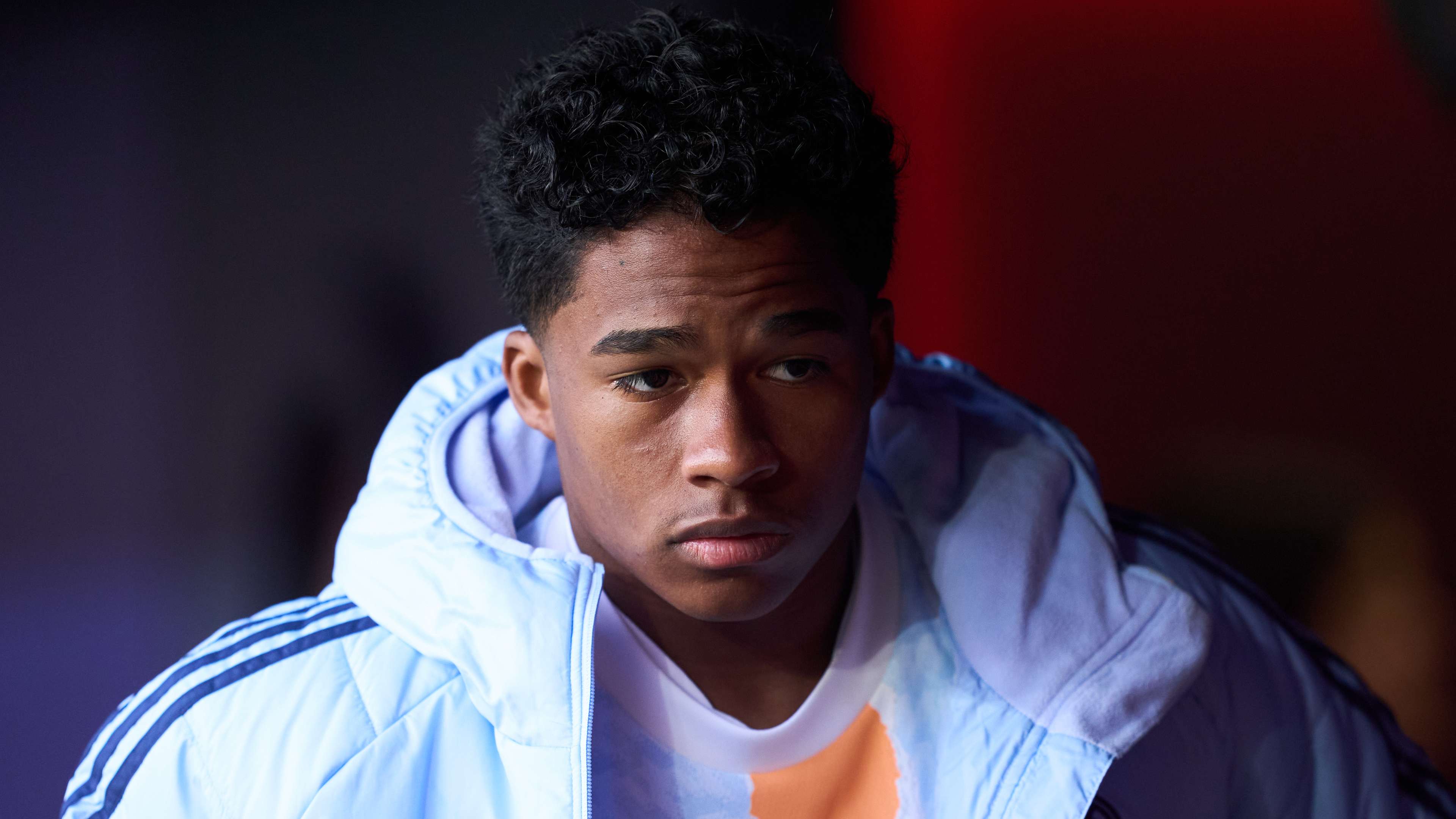 多的关注 多的关注